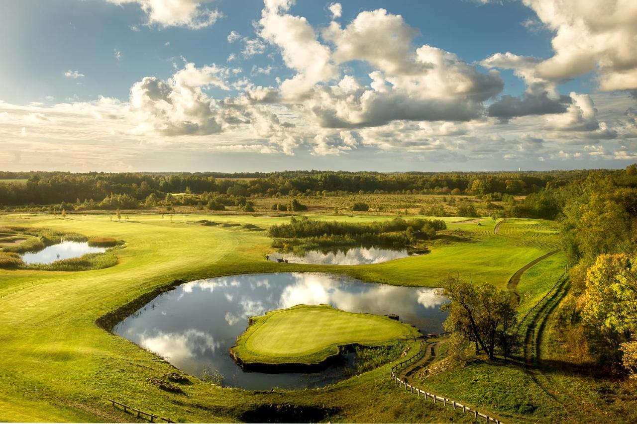 National Golf Resort Κλαϊπέντα Εξωτερικό φωτογραφία